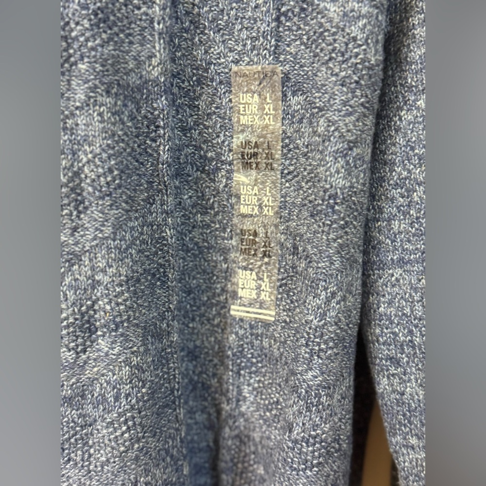 Nautica Men's V-Neck Sweater in Blue - Picture 3 of 4